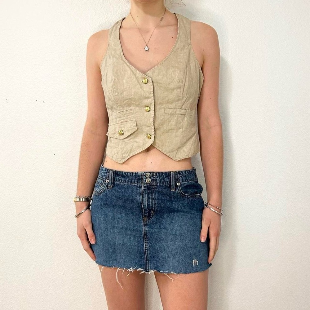 Tan Vest